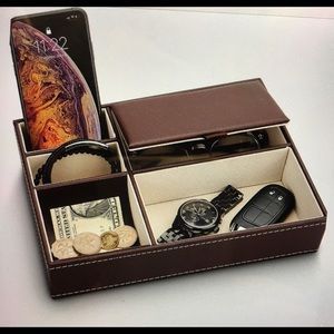 Brown Faux Leather Valet 5 Compartment Organizer.  NWOT